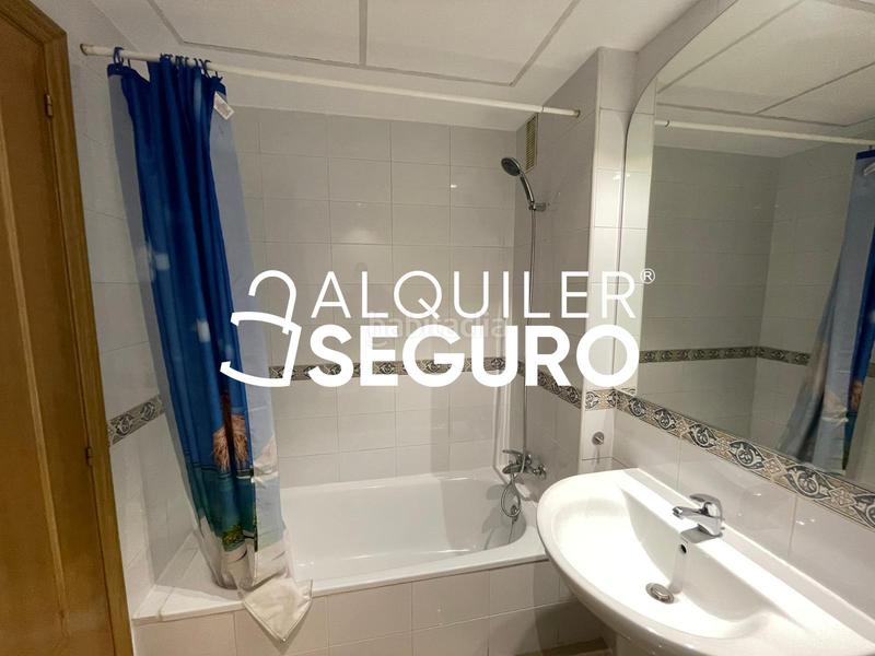 Foto bc19fa40-aa6e-48bf-8fb9-5206209a94d3. Rent flat with heating parking pool in Casa de Campo Madrid