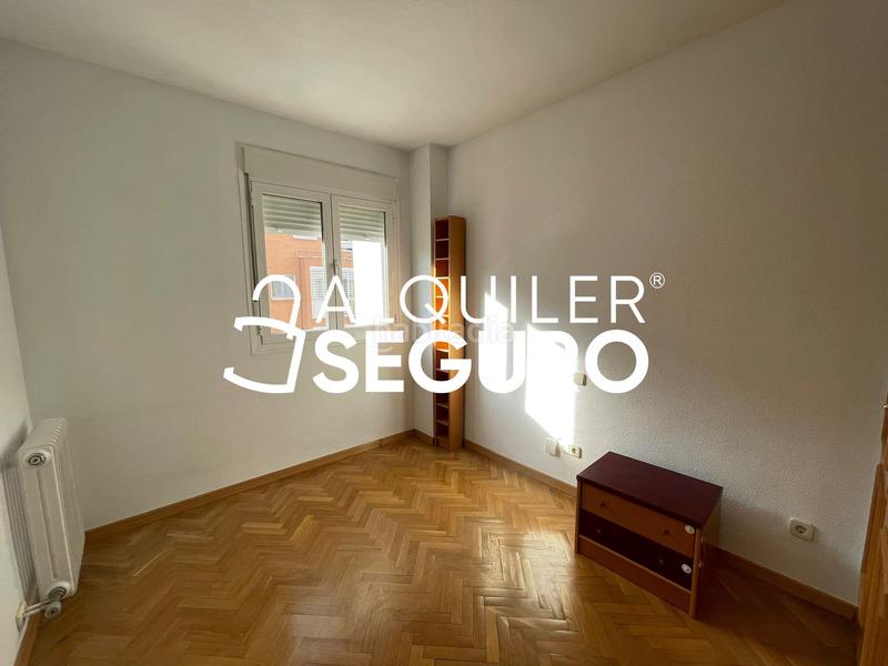 Foto e0486032-b693-485d-8bb7-08fef1c300f2. Rent flat with heating parking pool in Casa de Campo Madrid