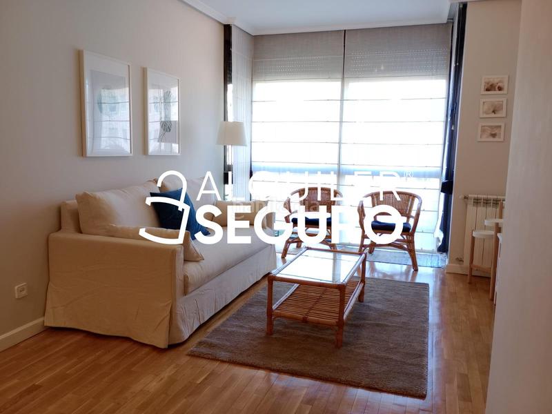 Foto 036d4d14-5c33-4778-9d1d-f3741714e575. Location appartement avec chauffage parking piscine dans Madrid
