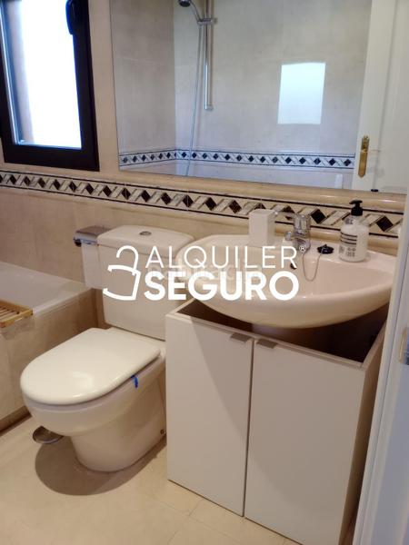 Foto dbac0e5d-d223-40b5-9e9f-655e8d8e0a1d. Location appartement avec chauffage parking piscine dans Madrid