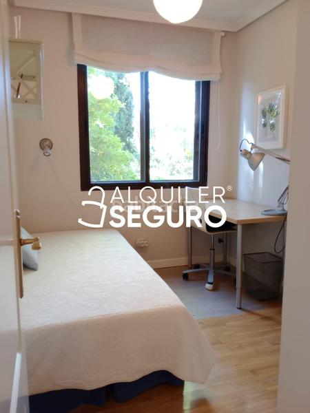 Foto 1c900b4d-69b4-45cd-a1d4-13590630345e. Miete etagenwohnung mit heizung parking pool in San Pascual Madrid