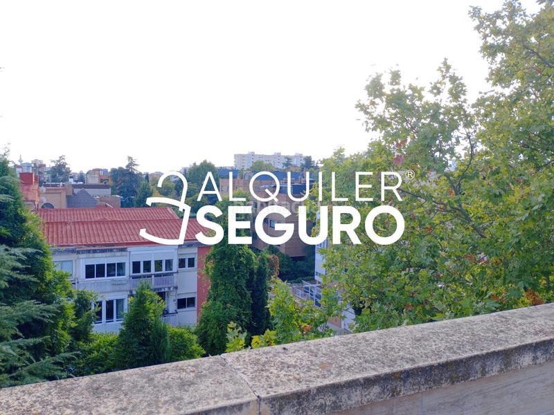 Foto 8c4ad64f-bc13-4556-a137-50c1e5c564ab. Rent flat with heating parking pool in San Pascual Madrid