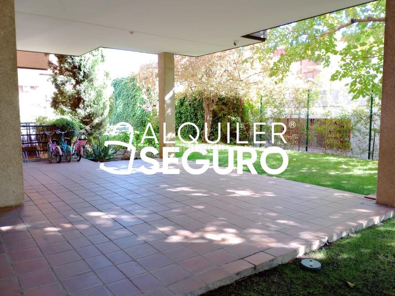 Foto c9167b7e-84e5-4696-b935-5809c1a9e69b. Rent flat with heating parking pool in San Pascual Madrid
