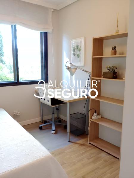 Foto ca090bbd-038e-4a19-baaa-84e69bf906a9. Rent flat with heating parking pool in San Pascual Madrid