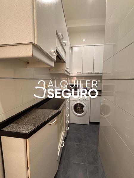 Foto f86d2c43-903f-4612-9c59-4c75f753e689. Location appartement avec chauffage dans Acacias Madrid