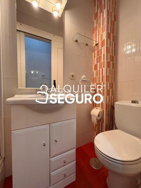 Foto 10ee1181-438c-4398-bb05-9d5642f1d388. Miete etagenwohnung mit heizung in Acacias Madrid