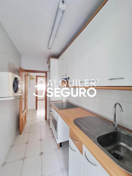 Foto 812207c8-c3c6-4fde-9ecc-16ae7e68c99b. Location appartement avec chauffage dans Villalba Estación Collado Villalba