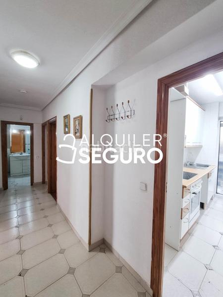 Foto e177b69b-7973-4cb5-ae89-cd08250d036b. Location appartement avec chauffage dans Villalba Estación Collado Villalba