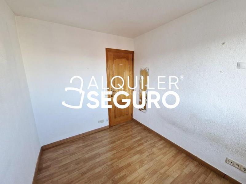 Foto f4404341-f192-43c5-a8b3-e1b584e4902a. Alquiler piso  av. del dos de mayo en Centro Móstoles