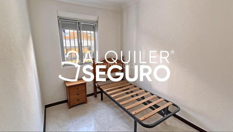 Foto b8ff6e05-8c57-410b-b1c5-b5ec3a8b8b20. Affitto appartamento in El Torrejón - El Cerezo Sevilla