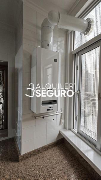 Foto 0c0f9747-f81d-4858-a534-486930a642c7. Lloguer pis a El Torrejón - El Cerezo Sevilla