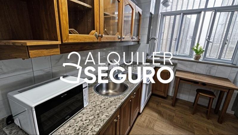 Foto 009b23bf-f299-4d8a-af99-fc8611f5f00c. Location appartement dans El Torrejón - El Cerezo Sevilla