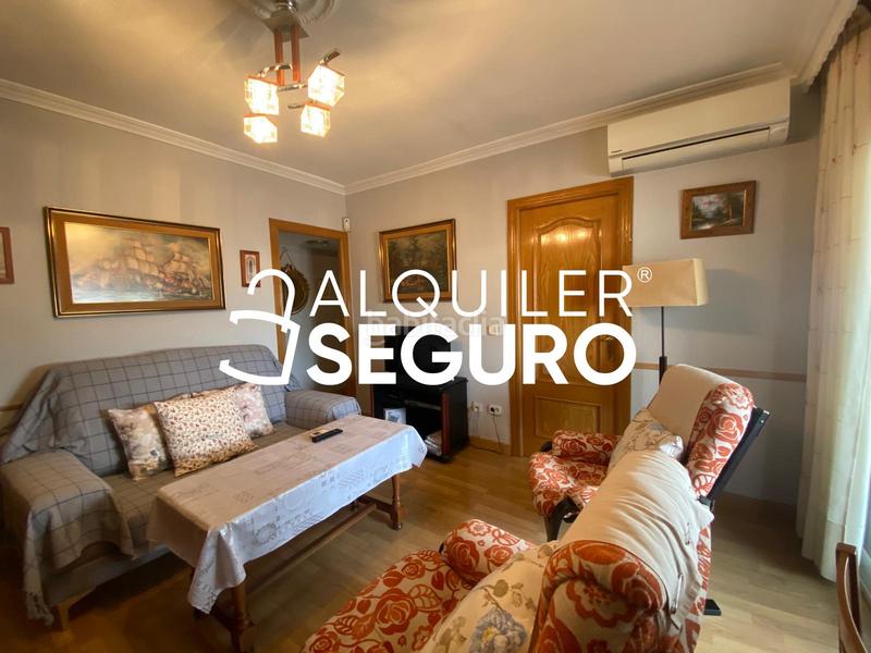 Foto 931af5a0-bbae-484c-8174-239c1a298d2c. Alquiler piso  c campiña en Entrevías Madrid