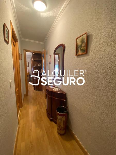 Foto ab9dae41-1835-45a1-bf25-cba635862c04. Alquiler piso  c campiña en Entrevías Madrid