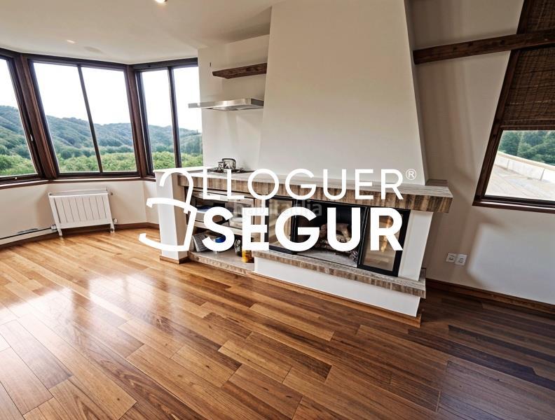 Foto e2760632-6086-4f65-be90-105419e57399. Alquiler chalet  c paulonia en La Floresta Sant Cugat del Vallès