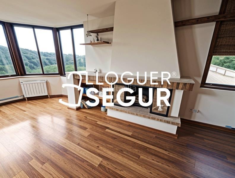 Foto 3d03f298-1b51-493a-9166-5b3f2ef88c7c. Miete chalet mit heizung in La Floresta Sant Cugat del Vallès