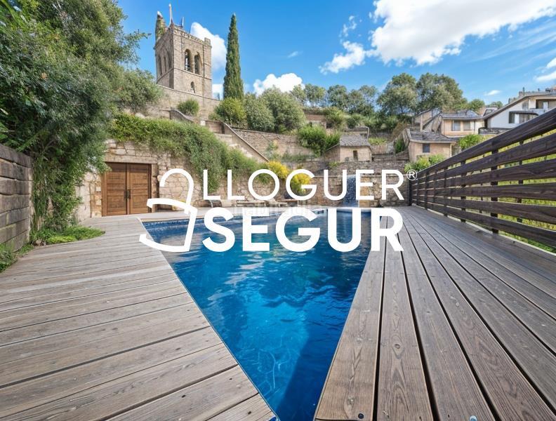 Foto 4d61d5e5-b8bf-4a77-b374-4ae3474d6f9e. Miete chalet mit heizung in La Floresta Sant Cugat del Vallès