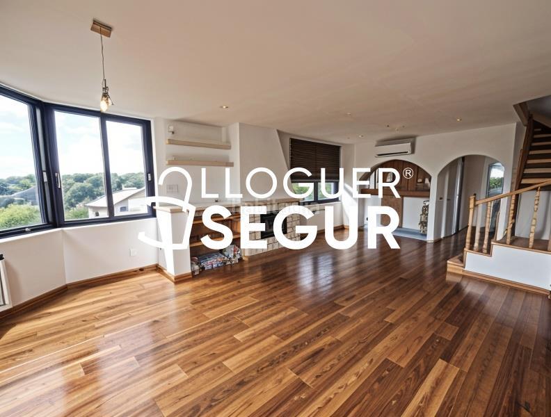 Foto 7d331453-ea0f-4746-bc03-bca673a9f6ae. Miete chalet mit heizung in La Floresta Sant Cugat del Vallès