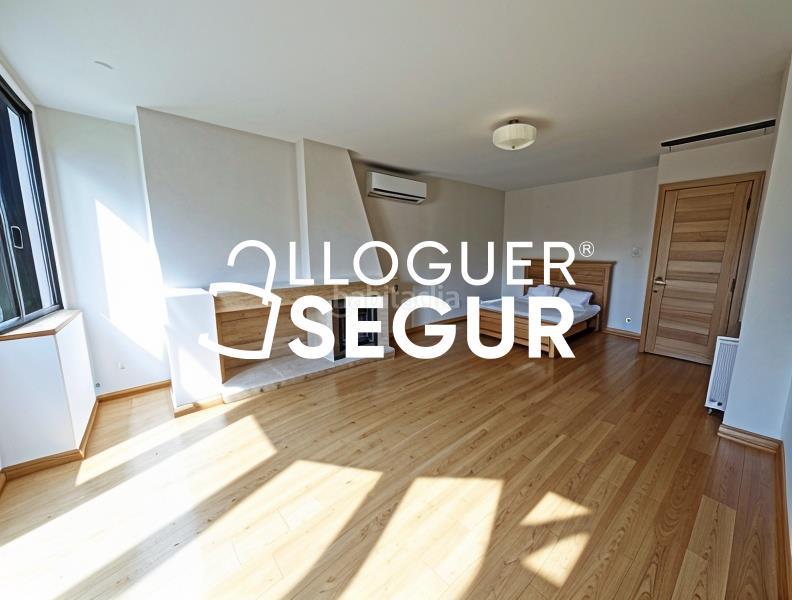 Foto 1674b42b-3d77-4fcf-8feb-ac90c27a02ca. Rent chalet with heating in La Floresta Sant Cugat del Vallès