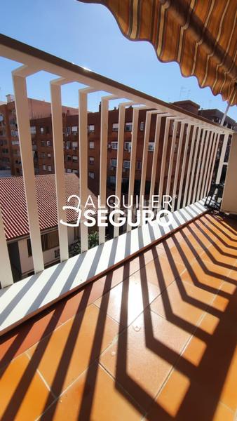 Foto 2bbdd54a-3150-4b24-8a23-084161e79f3a. Rent flat with heating in La Constitución-Canaleta Mislata