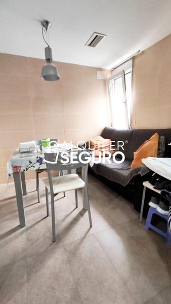 Foto 3c1f1204-2289-4ed2-8f8e-f4af786adb78. Rent flat with heating in La Constitución-Canaleta Mislata