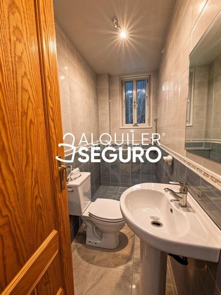 Foto 4e7bb54d-1ffb-4c5f-b580-1d493271d0a3. Alquiler estudio  c de cáceres en Delicias Madrid