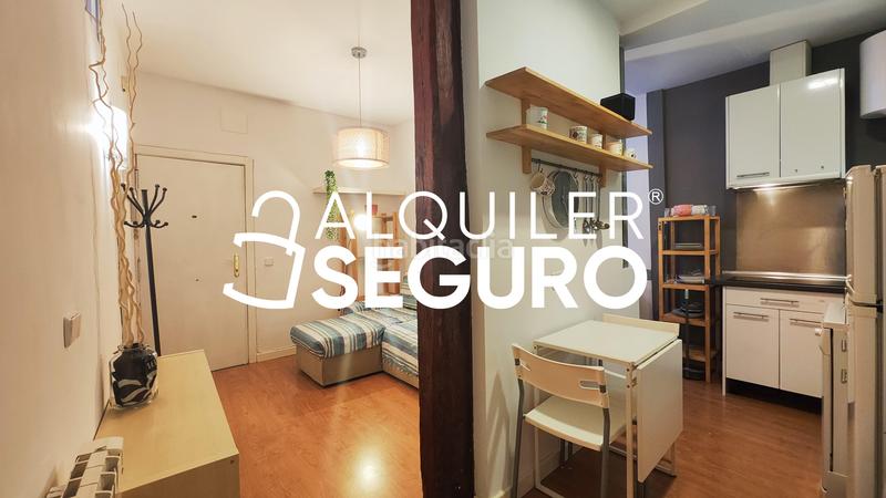 Foto ed3b87c2-ddf2-4fb5-8ea9-69fe55326352. Miete etagenwohnung mit heizung in Embajadores-Lavapiés Madrid