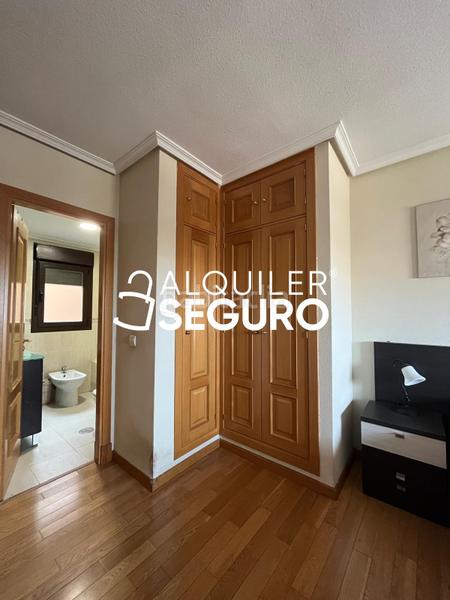 Foto aaa89ca8-b89b-4074-9b4a-e0bade05e794. Affitto appartamento con riscaldamento parcheggio piscina in Seseña