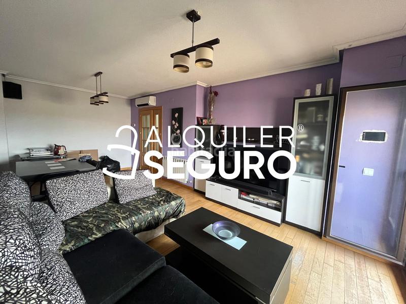 Foto 3daa4fca-8e2d-4356-84e6-222b4016df12. Location appartement avec chauffage parking piscine dans Seseña