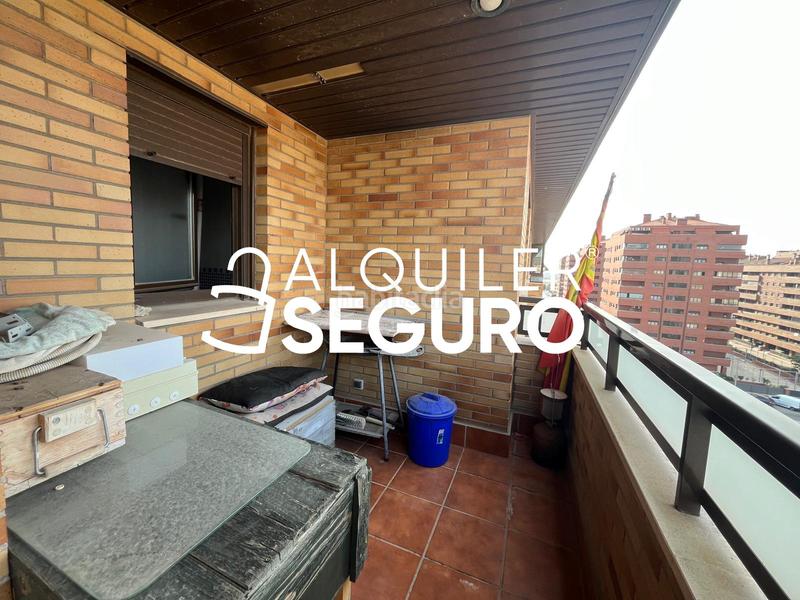 Foto f87cf839-ff14-4b03-8854-7338a846184c. Rent flat with heating parking pool in El Quiñón Seseña