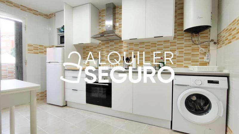 Foto 3587617a-378c-4624-87a7-a4ad64c45fc8. Lloguer pis a Marxalenes Valencia