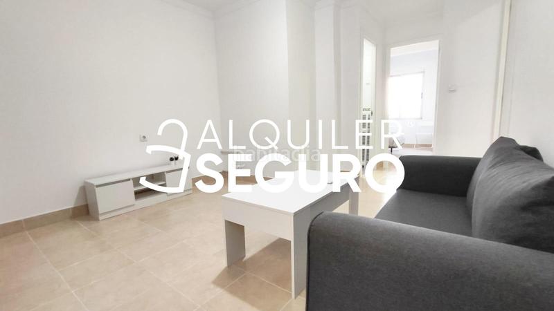 Foto 64c708f9-6f06-4065-9ef9-02a937cb3e15. Lloguer pis a Marxalenes Valencia