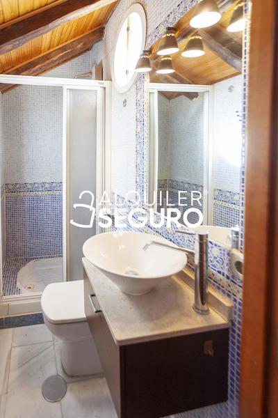 Foto 396174df-8bc0-4768-a39e-f4099c86ce8a. Lloguer pis amb calefacció a Universidad-Malasaña Madrid