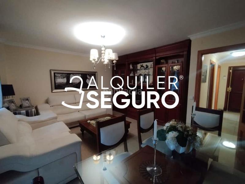 Foto 58fba528-6879-4ee3-a812-401af3a57ae3. Lloguer pis amb aparcament a Centro ciudad Fuengirola