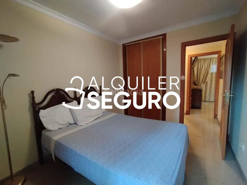 Foto 15f5c18b-1999-49fd-a5ca-762a18cfa5e9. Rent flat with parking in Centro ciudad Fuengirola