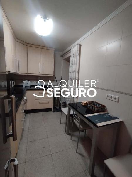 Foto c657cdea-c3c8-4453-bb86-c4f4c5633121. Rent flat with parking in Centro ciudad Fuengirola