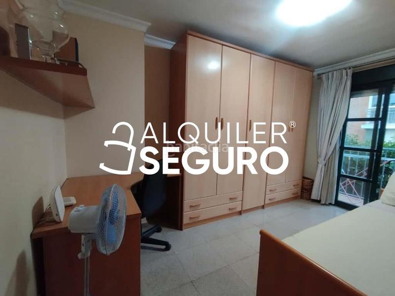 Foto e568d979-62ae-4e42-a240-89f75ccbea69. Rent flat with parking in Centro ciudad Fuengirola