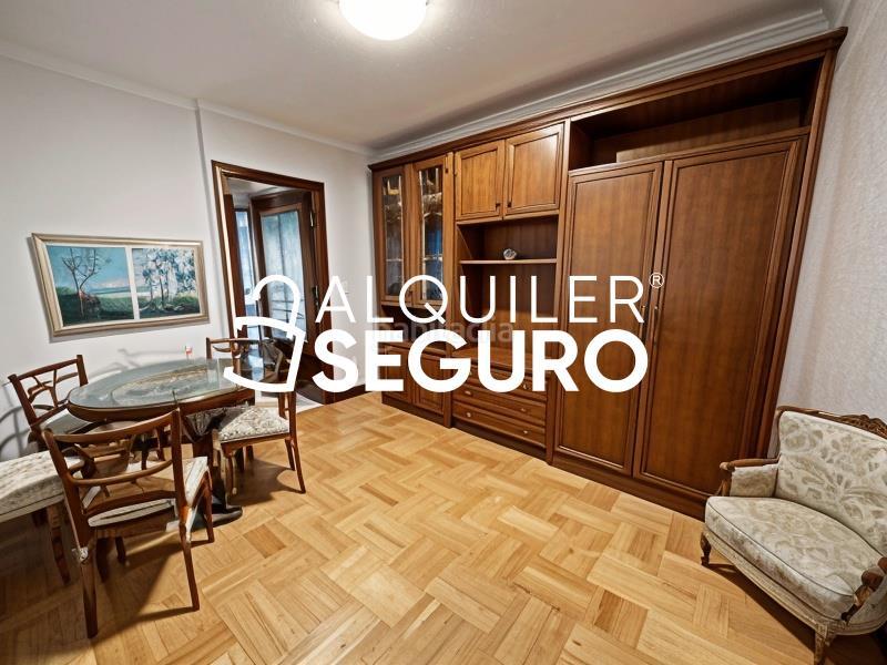 Foto c45ca475-8f68-45ea-9a72-b2f74bd877f6. Affitto appartamento con riscaldamento piscina in Madrid