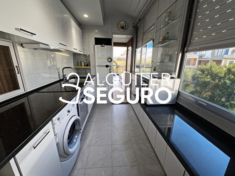 Foto ec832611-85f9-41a9-81b7-f38441e476ae. Affitto appartamento con riscaldamento piscina in Madrid