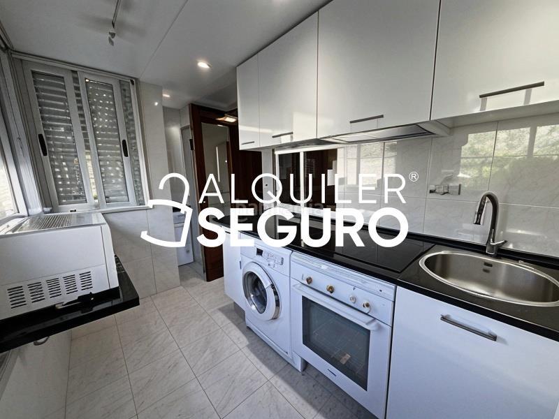 Foto cbdc79a1-7179-4556-8c7b-2d1f0b0ceb4b. Miete etagenwohnung mit heizung pool in Entrevías Madrid