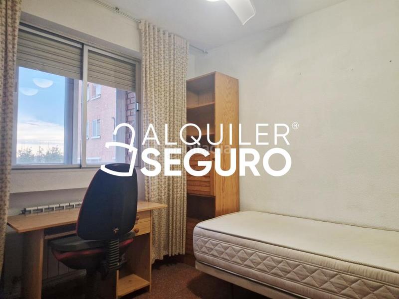 Foto cd2d2c9b-2cf0-4499-b5aa-d8c0c0a48acf. Miete etagenwohnung mit heizung in Amposta Madrid