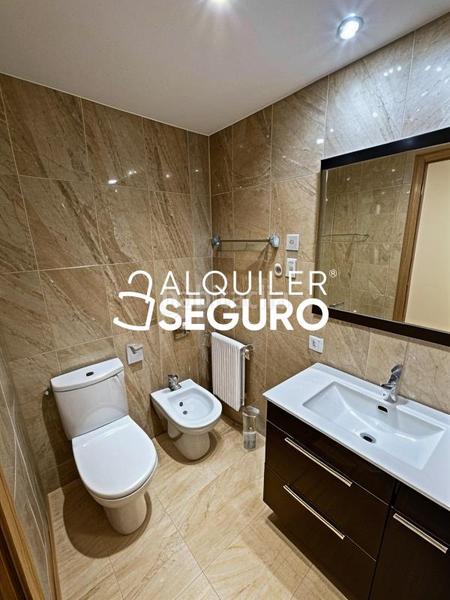 Foto 770f263f-e2ee-49bd-8f4f-8aaafffcd354. Location appartement avec chauffage parking dans Humanes de Madrid