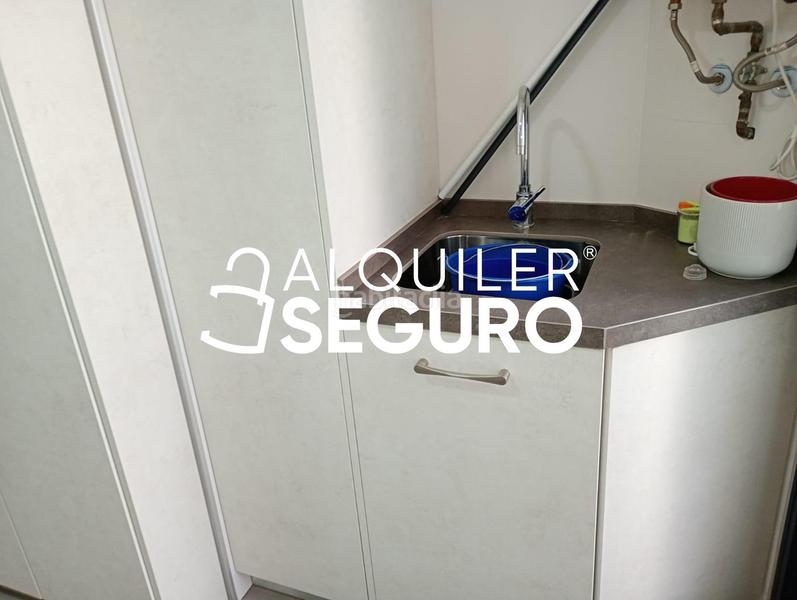 Foto 67cff1bc-ff19-4298-b3a0-b5cf2e566c05. Alquiler piso  c Conde de Ureña en Conde de Ureña Málaga