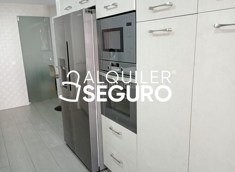 Foto 16f2097f-a449-4f49-a023-39e513917618. Location appartement avec parking dans Conde de Ureña Málaga