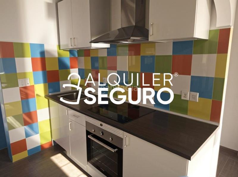 Foto d327f8b2-e7c0-4c72-a627-71a1c3ac015a. Alquiler piso  c virgen de montserrat en Centro - Doña Mercedes Dos Hermanas