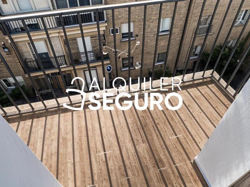 Foto f1f25fad-46e4-4d38-ae68-660232450ac1. Lloguer pis a Centro - Doña Mercedes Dos Hermanas