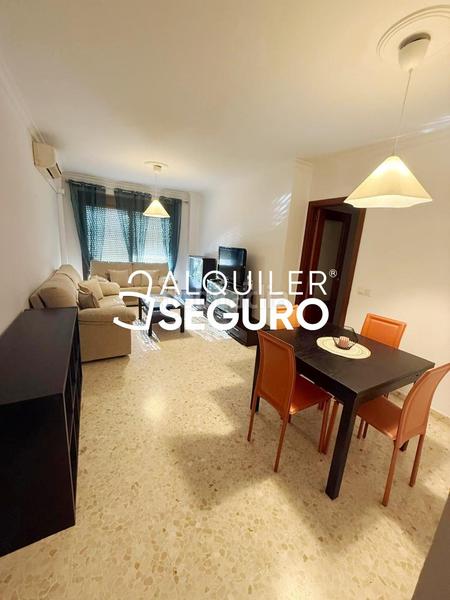Foto 9ff5c39d-4f55-4a83-83e9-3b29a84beaee. Rent flat with pool in Chapín - Campus Universitario - Navinco Jerez de la Frontera