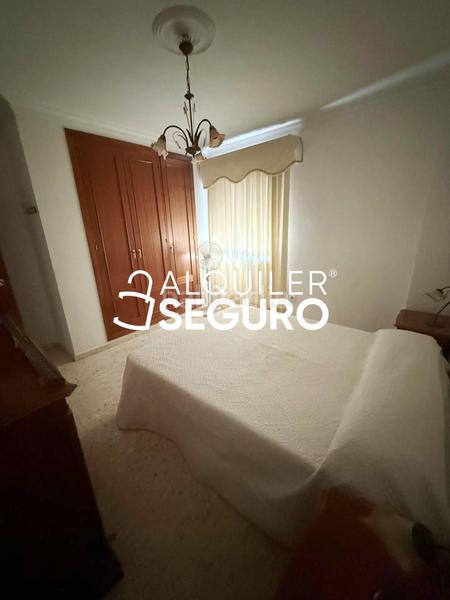Foto f542444e-44f7-455c-a759-d92f1589f97b. Rent flat with pool in Chapín - Campus Universitario - Navinco Jerez de la Frontera