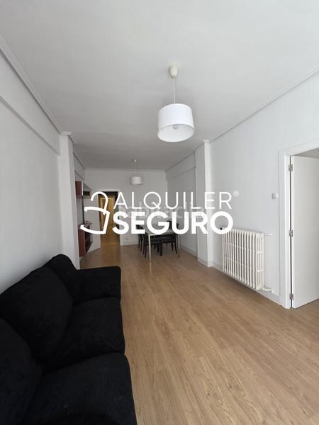 Foto 2236f61d-9974-4d2f-ae25-8ff9f625e02e. Rent flat with heating in Santutxu-Basarrate Bilbao