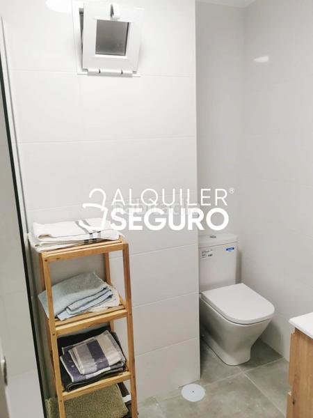 Foto 1dc97a33-f0a8-4be8-b9a3-da97b2137350. Rent flat with heating parking in Playa Levante Benidorm